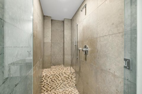 Copropriété à louer à Miami, Floride: 1 chambre, 68 m2 № 2023779 - photo 16