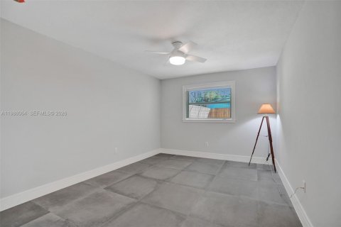 Apartamento en alquiler en Fort Lauderdale, Florida, 3 dormitorios, 128.39 m2 № 2047622 - foto 18