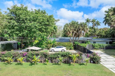 Casa en venta en Miami, Florida, 4 dormitorios, 253.53 m2 № 1928676 - foto 7