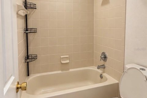 House in Orlando, Florida 4 bedrooms, 244.24 sq.m. № 2396564 - photo 26