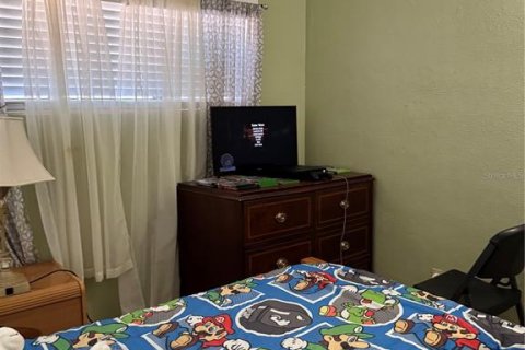 House in Apopka, Florida 6 bedrooms, 302.4 sq.m. № 1721929 - photo 28