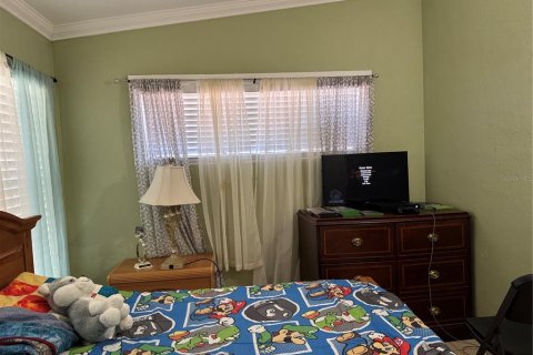 House in Apopka, Florida 6 bedrooms, 302.4 sq.m. № 1721929 - photo 27