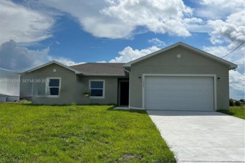 Villa ou maison à LaBelle, Floride 4 chambres, 133.69 m2 № 2040960