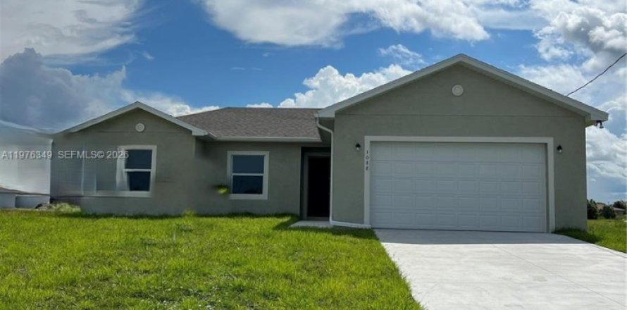 Villa ou maison à LaBelle, Floride 4 chambres, 133.69 m2 № 2040960