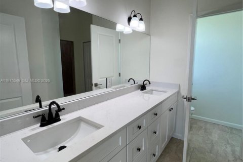 Villa ou maison à louer à LaBelle, Floride: 4 chambres, 133.69 m2 № 2040960 - photo 12