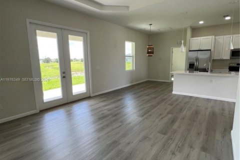 Villa ou maison à louer à LaBelle, Floride: 4 chambres, 133.69 m2 № 2040960 - photo 6