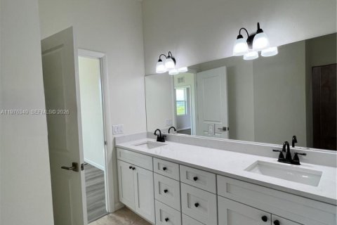 Villa ou maison à louer à LaBelle, Floride: 4 chambres, 133.69 m2 № 2040960 - photo 15