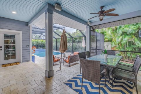 Casa en venta en Saint Petersburg, Florida, 5 dormitorios, 291.34 m2 № 1722939 - foto 28