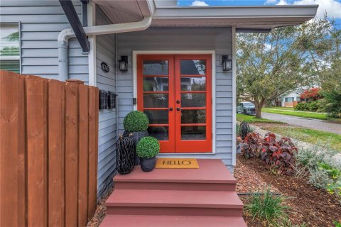 Casa en venta en Saint Petersburg, Florida, 5 dormitorios, 291.34 m2 № 1722939 - foto 4