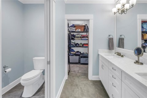 Casa en venta en Saint Petersburg, Florida, 5 dormitorios, 291.34 m2 № 1722939 - foto 18