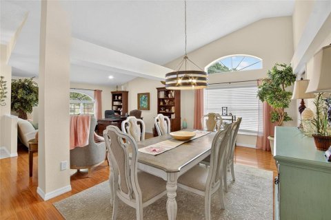 House in Riverview, Florida 3 bedrooms, 245.17 sq.m. № 1910719 - photo 12