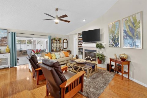 House in Riverview, Florida 3 bedrooms, 245.17 sq.m. № 1910719 - photo 13