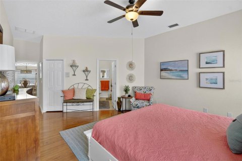 House in Riverview, Florida 3 bedrooms, 245.17 sq.m. № 1910719 - photo 26