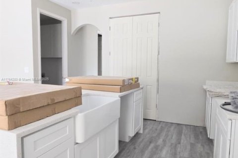 Villa ou maison à vendre à Palm Bay, Floride: 3 chambres № 1610707 - photo 3