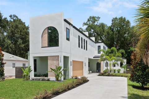 House in Orlando, Florida 4 bedrooms, 295.89 sq.m. № 1856562 - photo 27