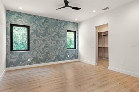 House in Orlando, Florida 4 bedrooms, 295.89 sq.m. № 1856562 - photo 16