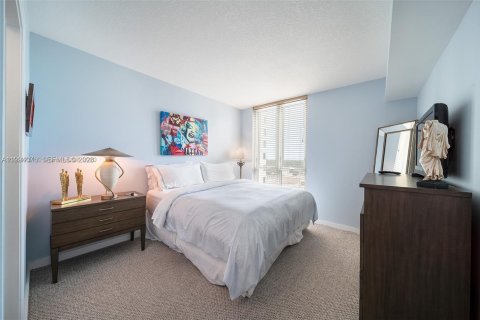 Copropriété à vendre à Miami, Floride: 1 chambre, 74.04 m2 № 2058265 - photo 7