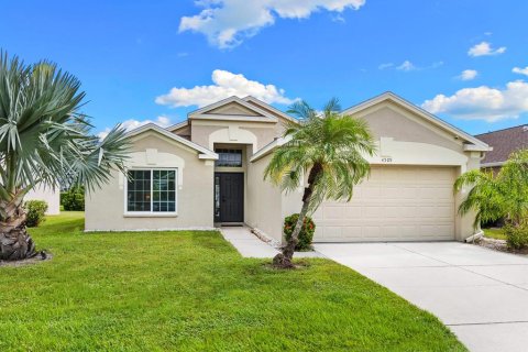 Villa ou maison à vendre à Bradenton, Floride: 4 chambres, 156.54 m2 № 1912697 - photo 2