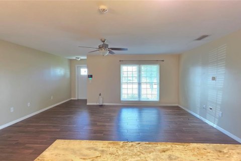 Casa en alquiler en Bradenton, Florida, 3 dormitorios, 140.38 m2 № 1901639 - foto 8