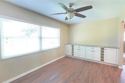 Casa en alquiler en Bradenton, Florida, 3 dormitorios, 140.38 m2 № 1901639 - foto 13