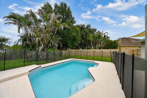 Villa ou maison à Port St. Lucie, Floride 3 chambres, 129.32 m2 № 2346165