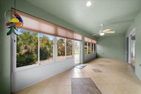 Villa ou maison à vendre à Ocala, Floride: 3 chambres, 159.23 m2 № 2403485 - photo 21