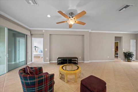 Villa ou maison à vendre à Ocala, Floride: 3 chambres, 159.23 m2 № 2403485 - photo 12