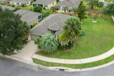 Villa ou maison à vendre à Ocala, Floride: 3 chambres, 159.23 m2 № 2403485 - photo 4