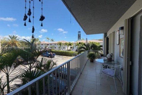 Condo in Miami, Florida, 1 bedroom  № 2045144