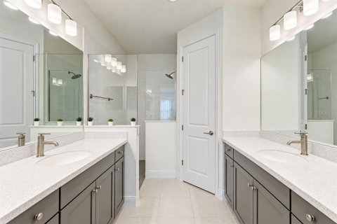 House in Venice, Florida 2 bedrooms, 141.58 sq.m. № 2412732 - photo 21