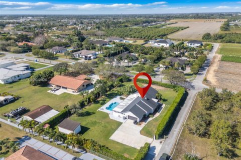 Купить виллу или дом в Хомстед, Флорида 4 спальни, 316.61м2, № 2033454 - фото 24