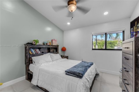 Купить виллу или дом в Хомстед, Флорида 4 спальни, 316.61м2, № 2033454 - фото 28