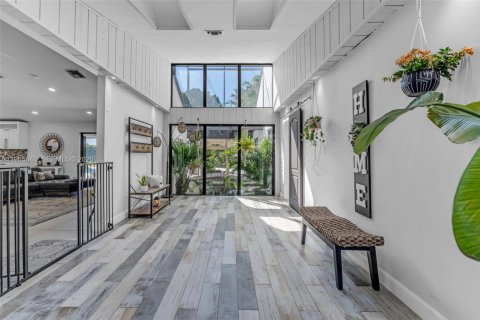 Купить виллу или дом в Хомстед, Флорида 4 спальни, 316.61м2, № 2033454 - фото 11