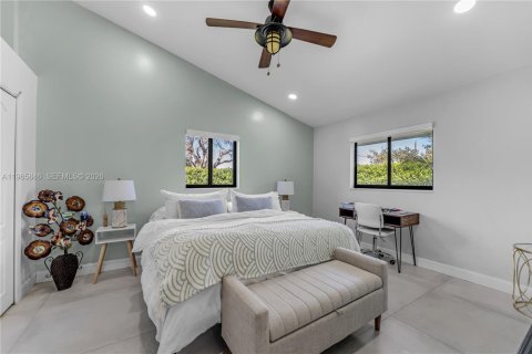 Купить виллу или дом в Хомстед, Флорида 4 спальни, 316.61м2, № 2033454 - фото 30