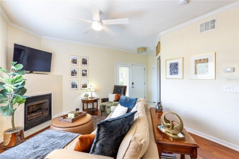 Condo in Gainesville, Florida, 3 bedrooms  № 2129901 - photo 6