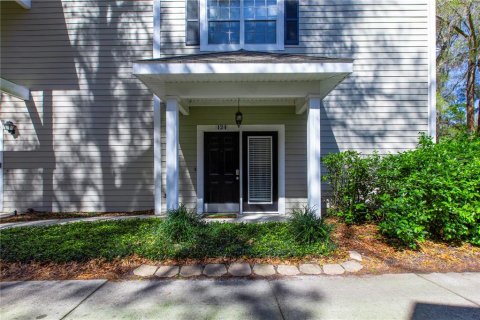 Condo in Gainesville, Florida, 3 bedrooms  № 2129901 - photo 3