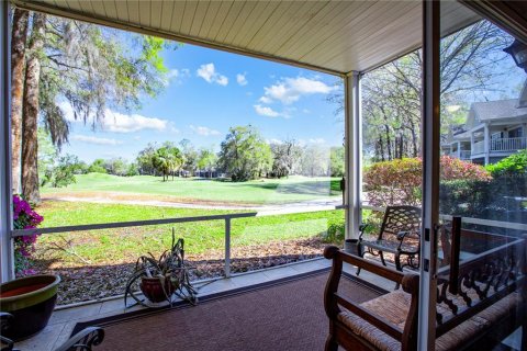 Condo in Gainesville, Florida, 3 bedrooms  № 2129901 - photo 5