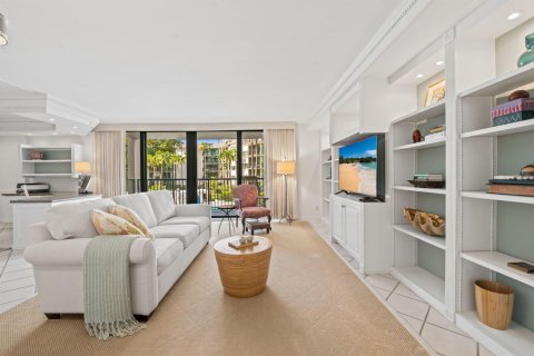 Condo in Fort Lauderdale, Florida, 1 bedroom  № 2270993 - photo 3
