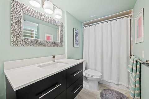 Condo in Fort Lauderdale, Florida, 1 bedroom  № 2270993 - photo 12