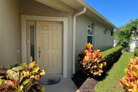 Casa en venta en Largo, Florida, 2 dormitorios, 159.23 m2 № 1880668 - foto 5