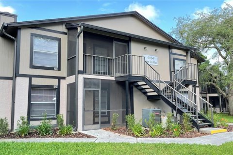 Condo in Tampa, Florida, 2 bedrooms № 2214226