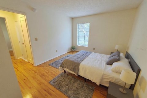 Condo in Tampa, Florida, 2 bedrooms  № 2214226 - photo 15