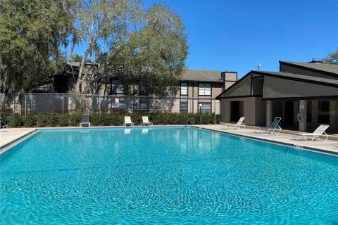 Condo in Tampa, Florida, 2 bedrooms  № 2214226 - photo 24