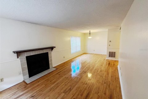 Condo in Tampa, Florida, 2 bedrooms  № 2214226 - photo 6