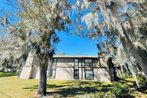 Condo in Tampa, Florida, 2 bedrooms  № 2214226 - photo 29