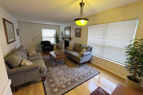 Condo in Tampa, Florida, 2 bedrooms  № 2214226 - photo 3