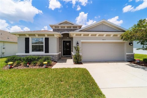 Casa en Ocala, Florida 4 dormitorios, 190.73 m2 № 2106052