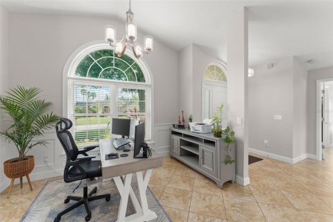 House in Davenport, Florida 3 bedrooms, 157.19 sq.m. № 1910565 - photo 6