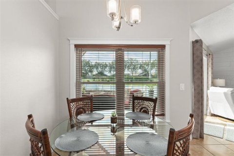 House in Davenport, Florida 3 bedrooms, 157.19 sq.m. № 1910565 - photo 15