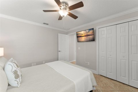 House in Davenport, Florida 3 bedrooms, 157.19 sq.m. № 1910565 - photo 30